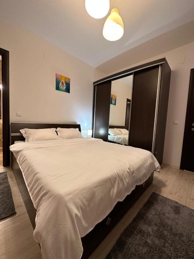 Apartment Apartament Otopeni *